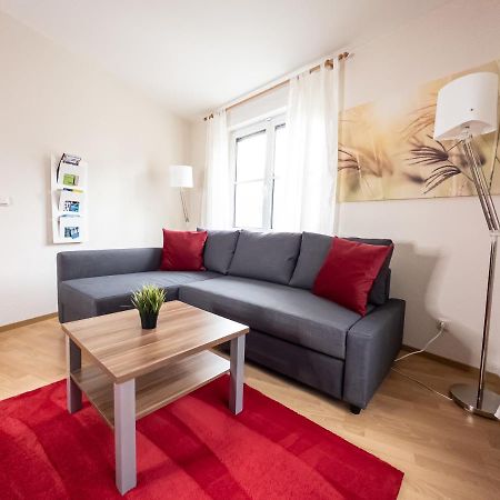 Ambiente-Wohnung - Zentrum Und Park In 5 Minuten Zu Fuss - Parkplatz - Netflix لبسيا المظهر الخارجي الصورة